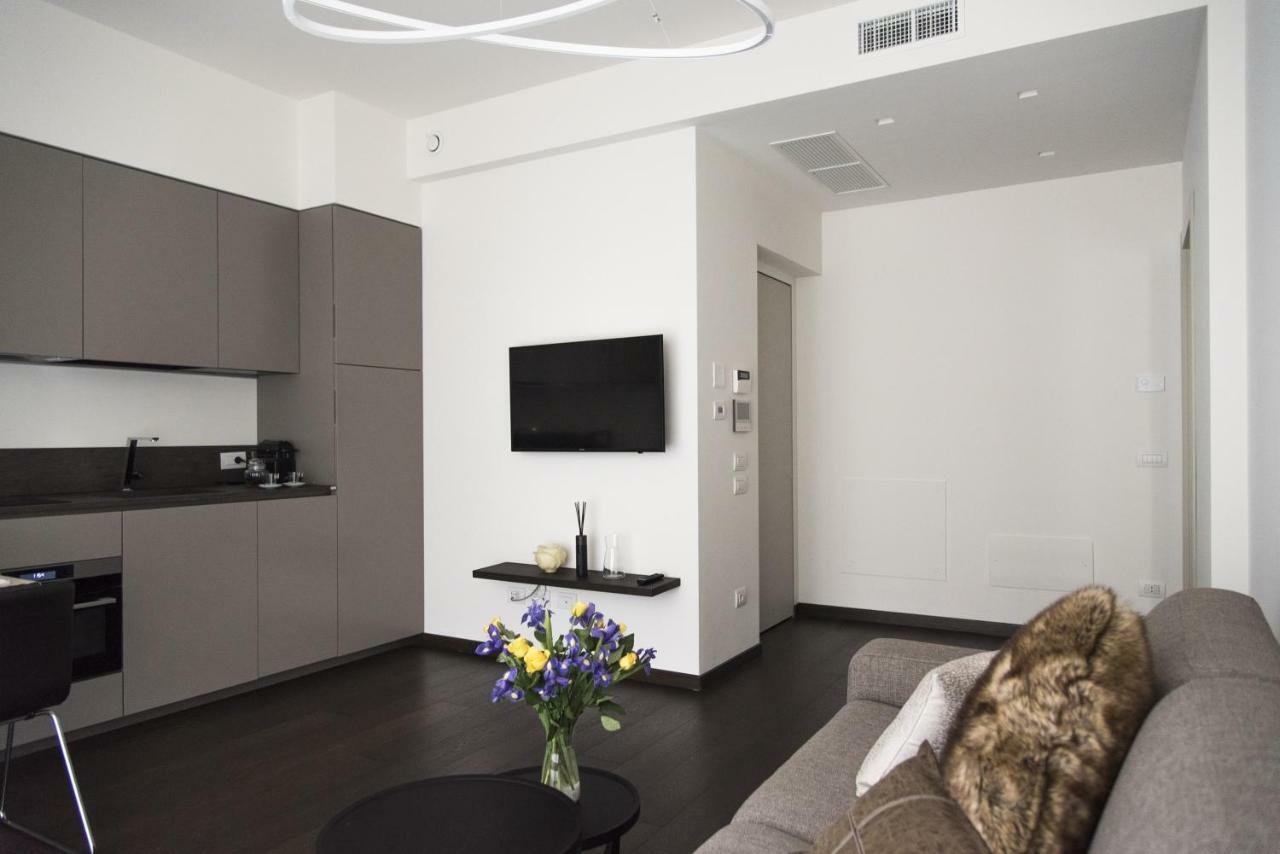 Design & New Center Apartments Milan Bagian luar foto