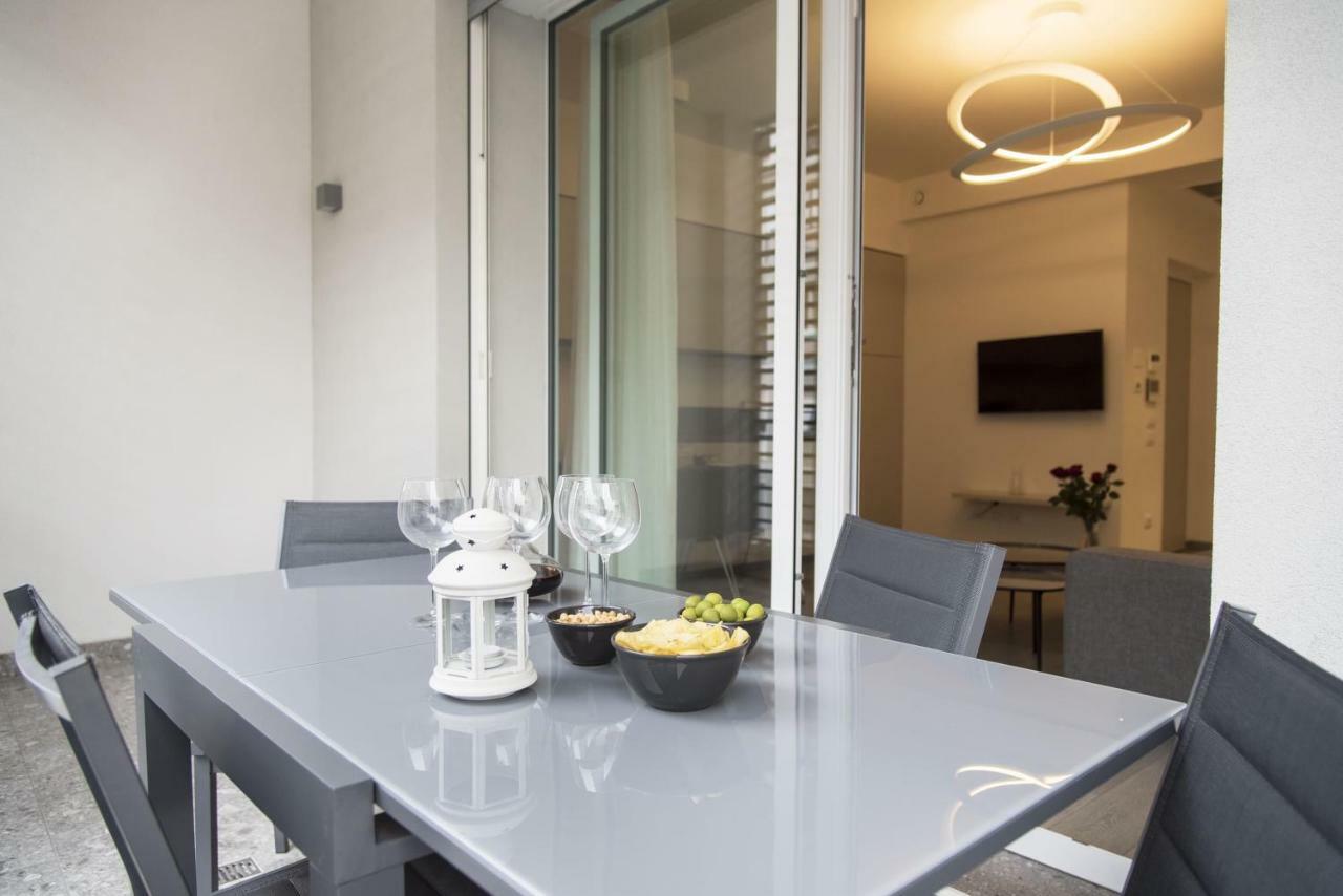Design & New Center Apartments Milan Bagian luar foto