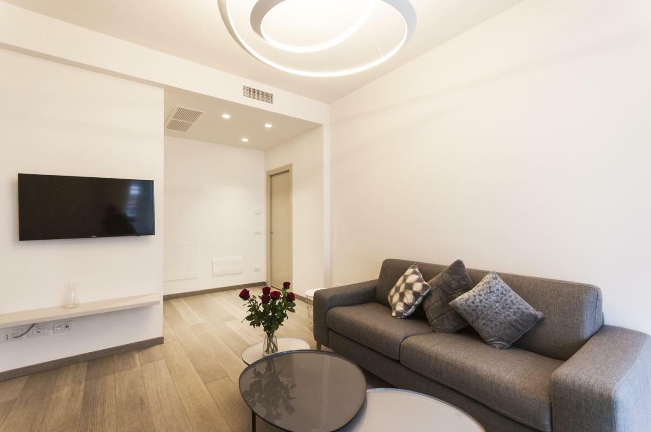 Design & New Center Apartments Milan Bagian luar foto
